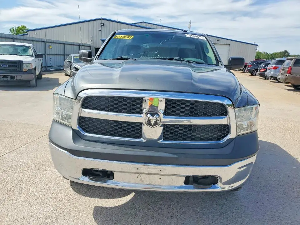 2013 RAM 1500 ST  