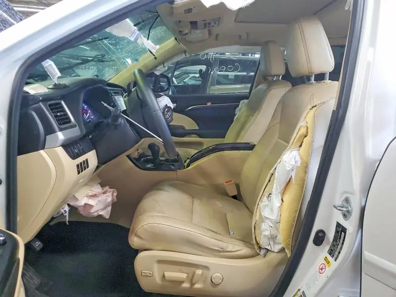 2016 TOYOTA HIGHLANDER LIMITED  