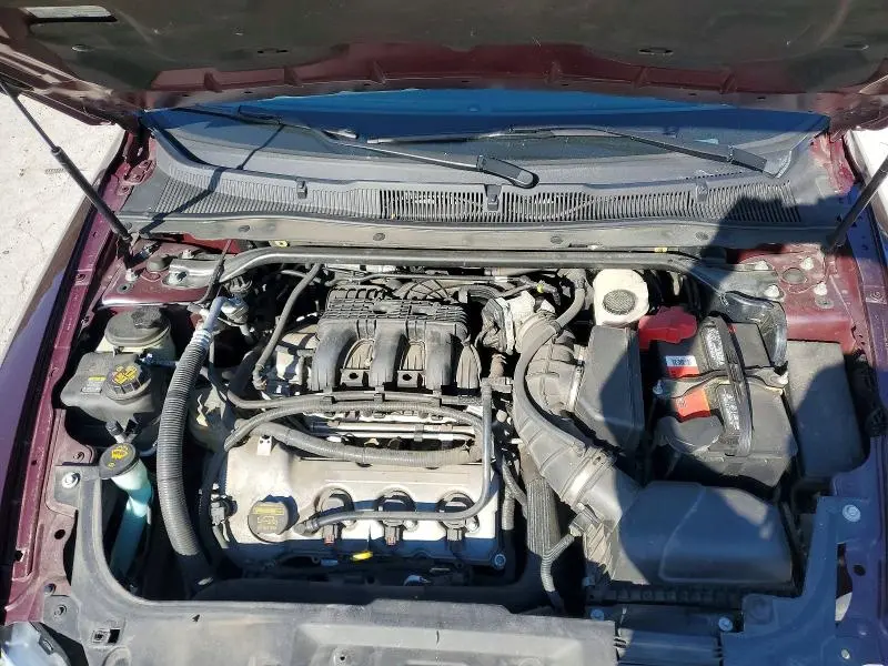 2011 FORD TAURUS LIMITED  