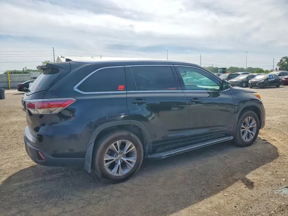 2014 TOYOTA HIGHLANDER XLE  