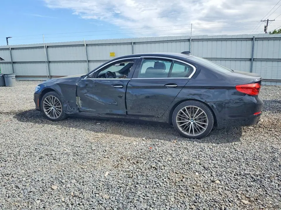 2017 BMW 530 XI  
