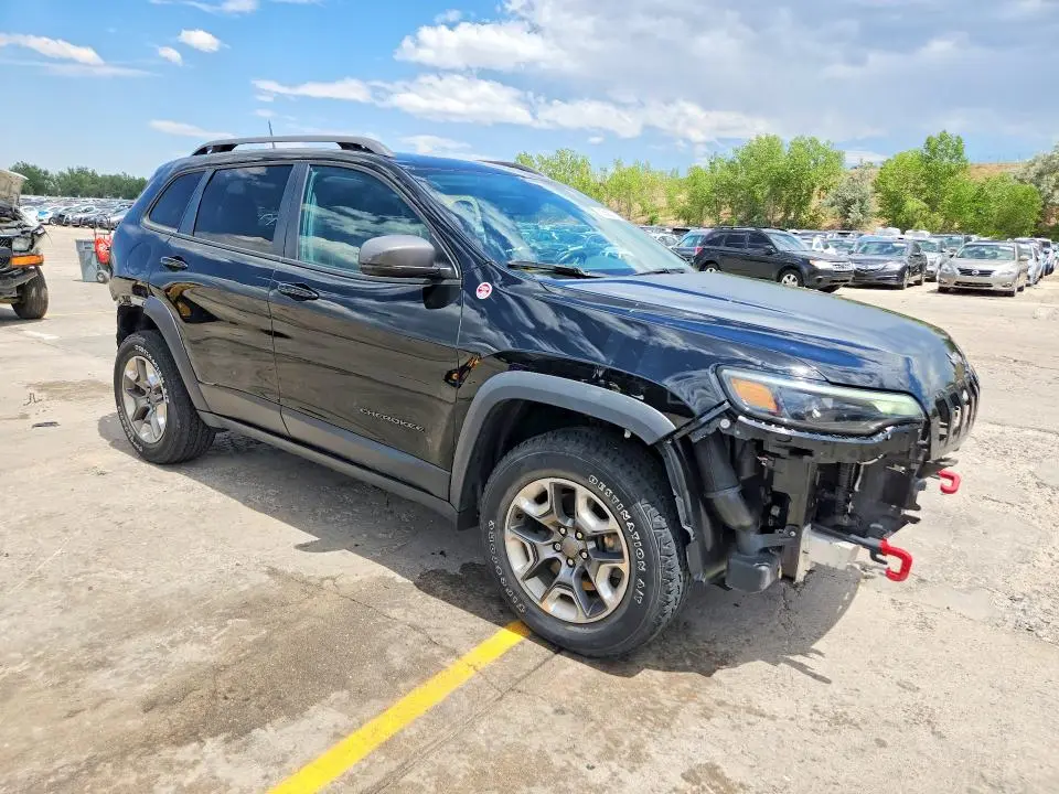 2019 JEEP CHEROKEE TRAILHAWK  