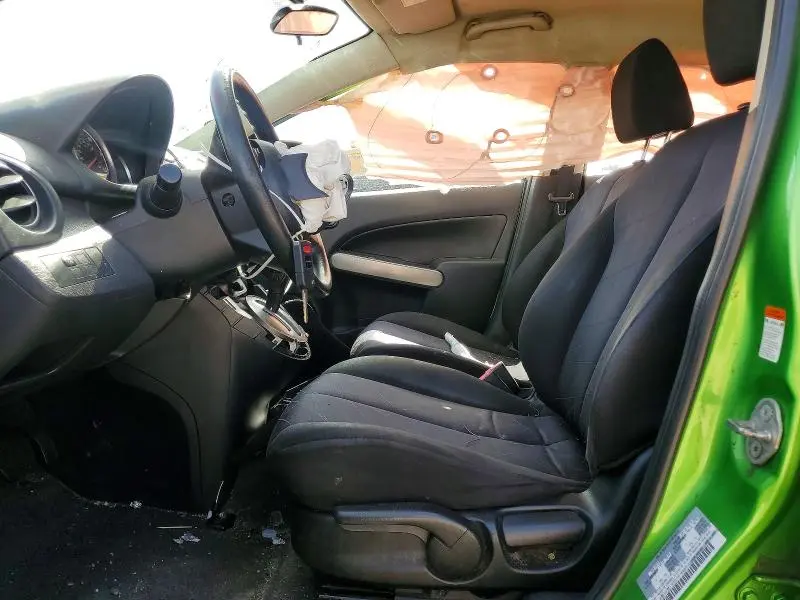 2011 MAZDA MAZDA2   