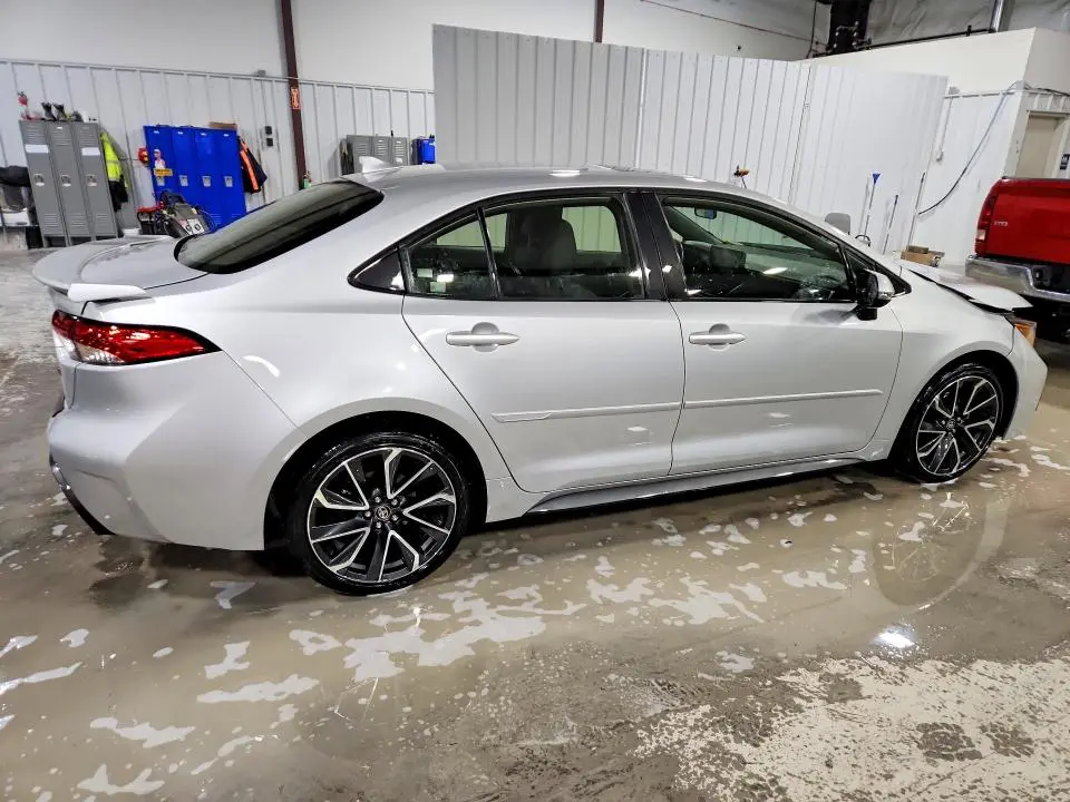 2022 TOYOTA COROLLA SE  