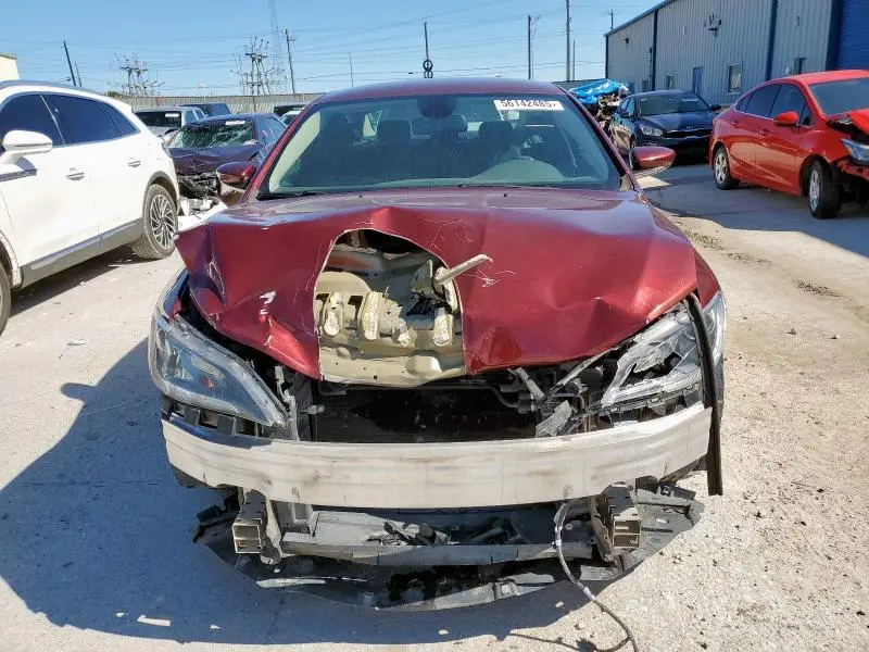 2016 CHRYSLER 200 LX  