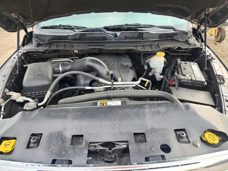 2018 RAM 1500 SLT  