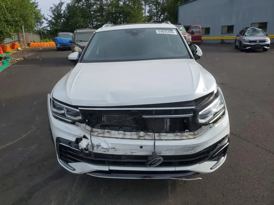 2024 VOLKSWAGEN TIGUAN SEL R-LINE BLACK  