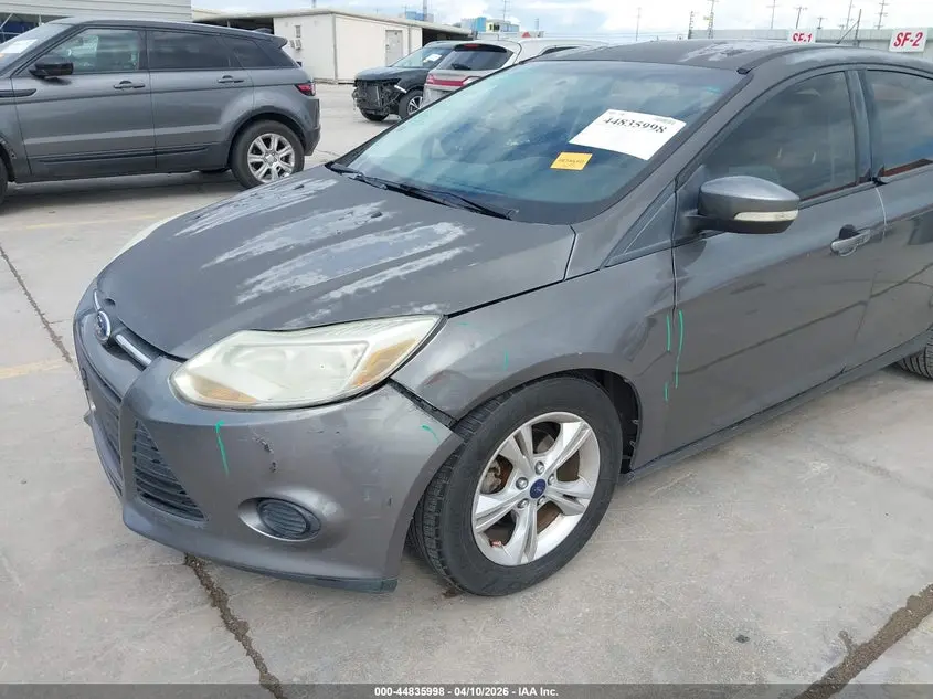 2013 FORD FOCUS SE