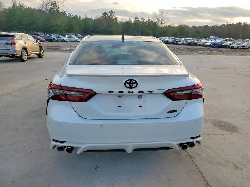 2022 TOYOTA CAMRY XSE  