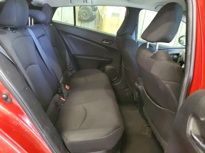 2021 TOYOTA PRIUS LE AWD-E  