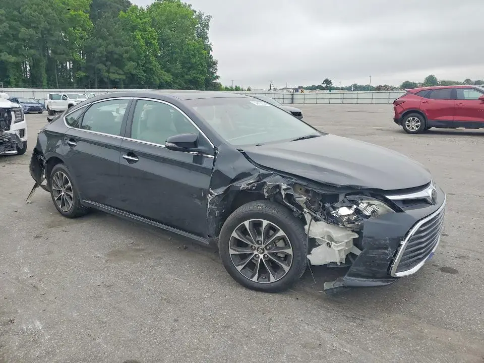 2017 TOYOTA AVALON XLE PLUS  