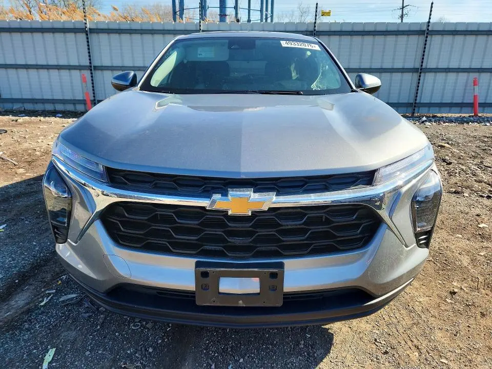 2025 CHEVROLET TRAX LS  