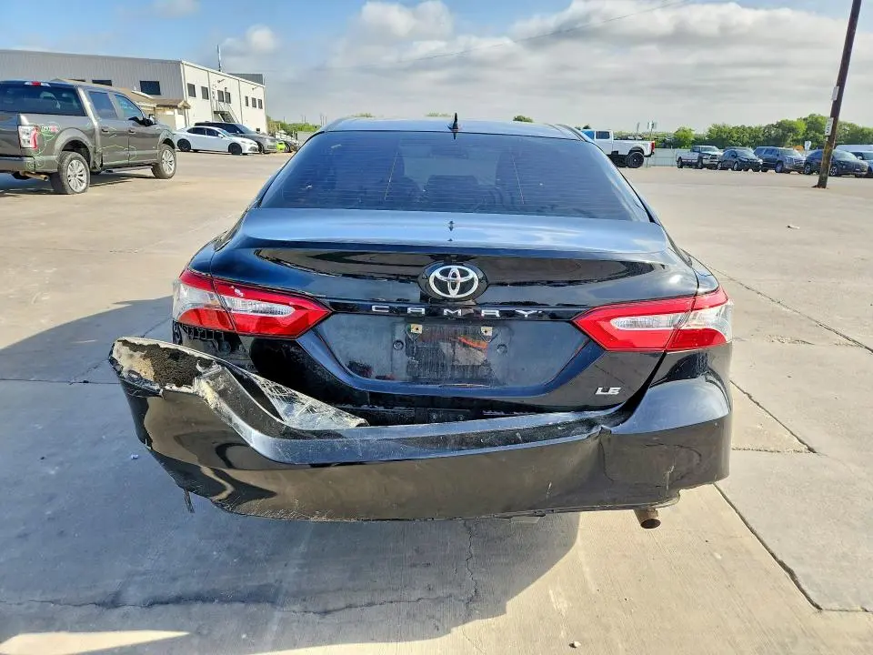 2019 TOYOTA CAMRY LE  