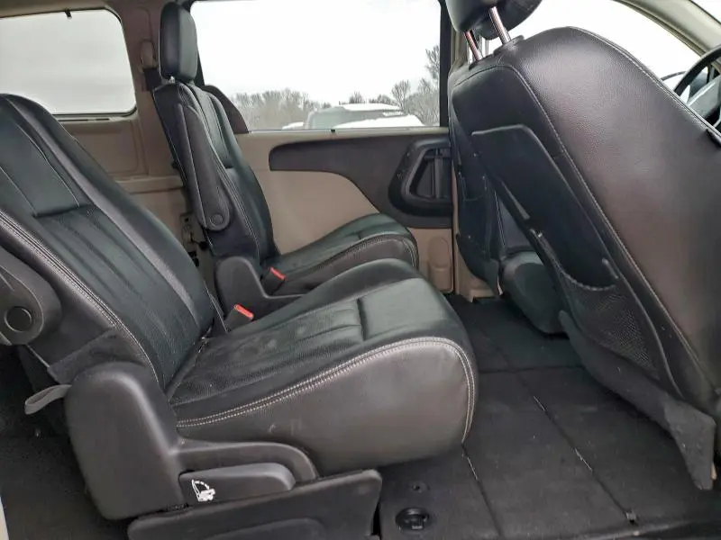 2016 CHRYSLER TOWN & COUNTRY TOURING L  