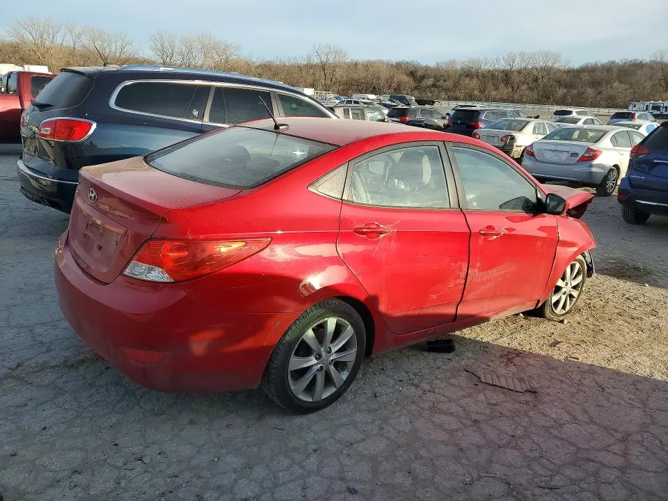 2012 HYUNDAI ACCENT GLS  