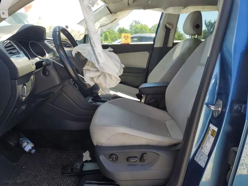 2019 VOLKSWAGEN TIGUAN SE  