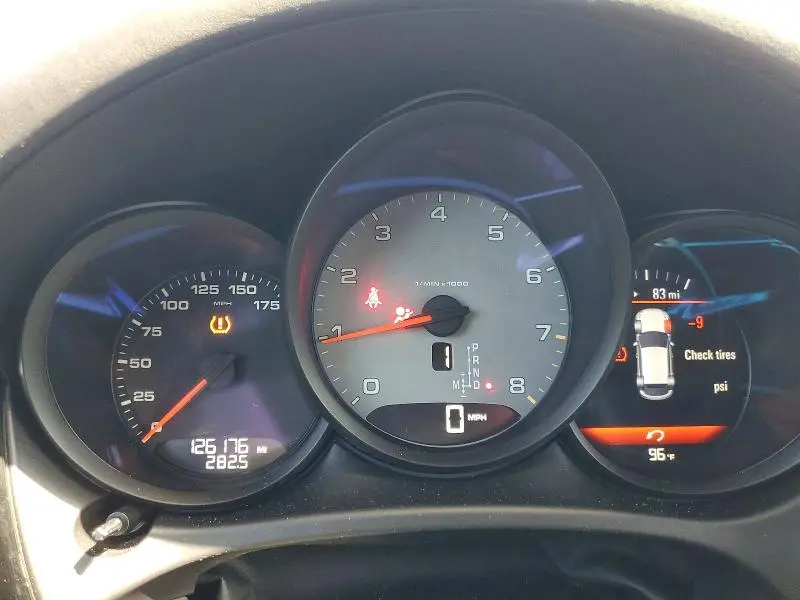 2015 PORSCHE MACAN S  