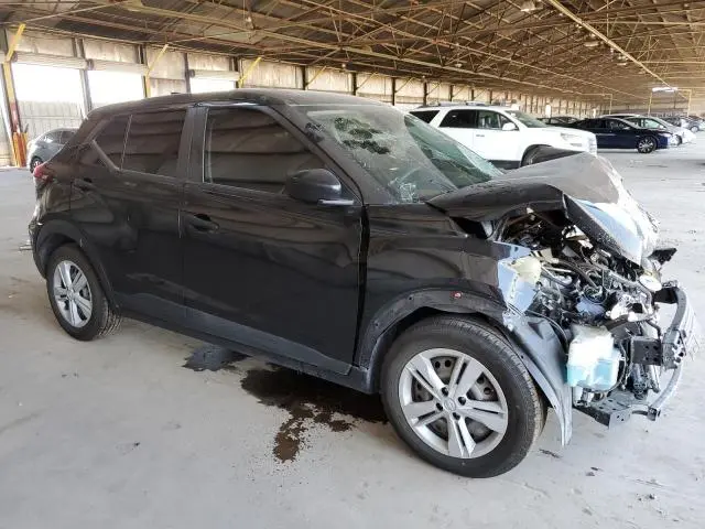 2021 NISSAN KICKS S  