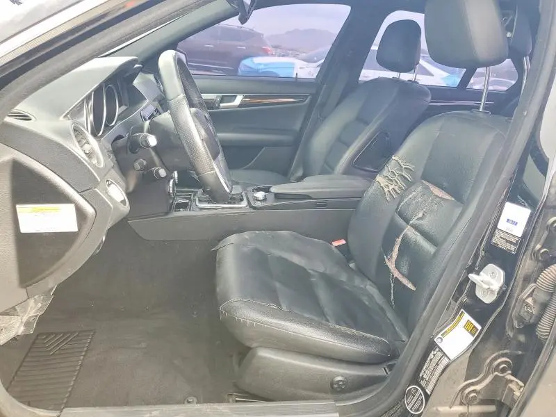 2013 MERCEDES-BENZ C 250  