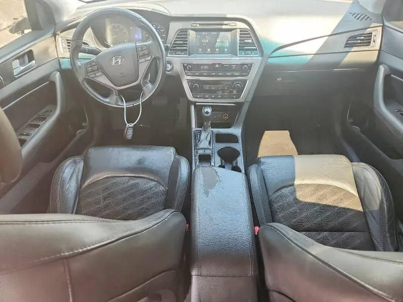 2017 HYUNDAI SONATA SPORT  