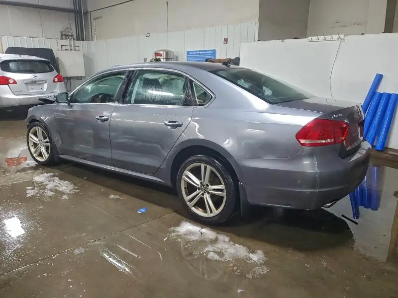 2015 VOLKSWAGEN PASSAT SE  