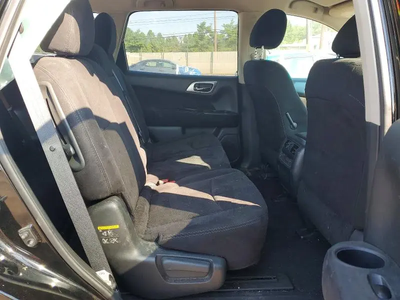 2014 NISSAN PATHFINDER SV  