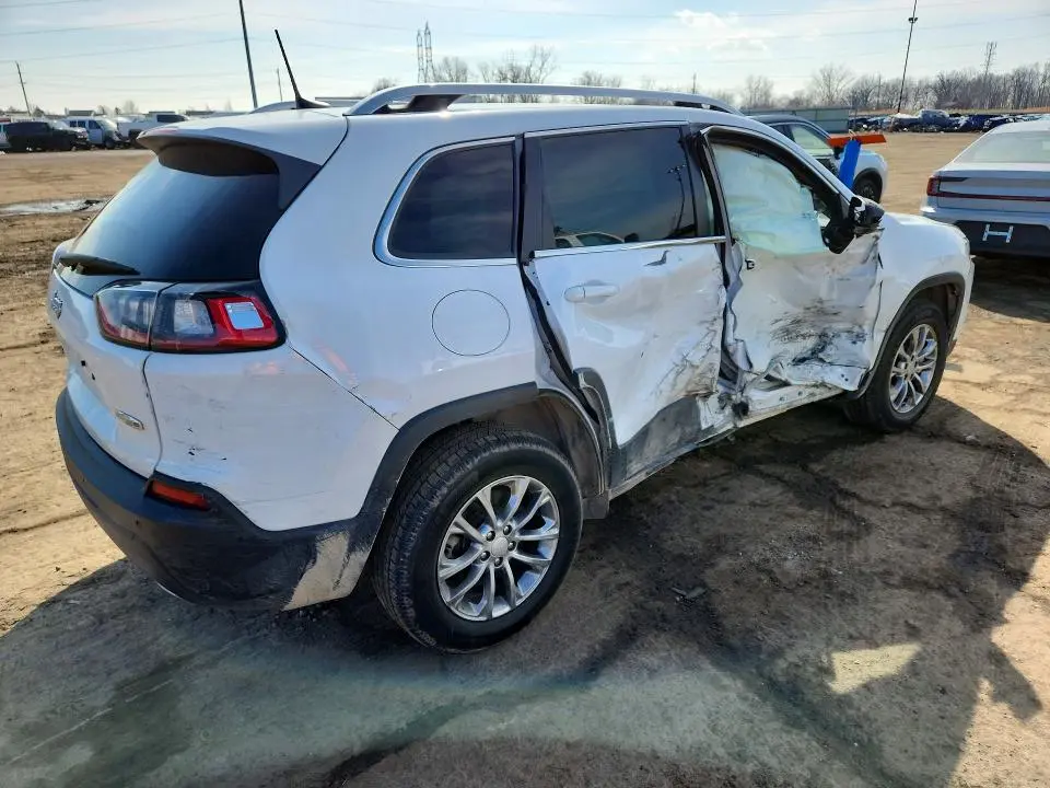 2021 JEEP CHEROKEE LATITUDE LUX  