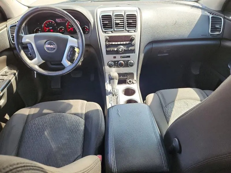 2012 GMC ACADIA SLE  