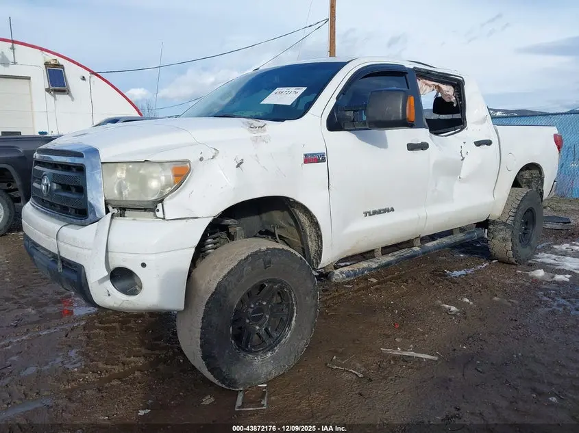 2010 TOYOTA TUNDRA SR5 5.7L V8