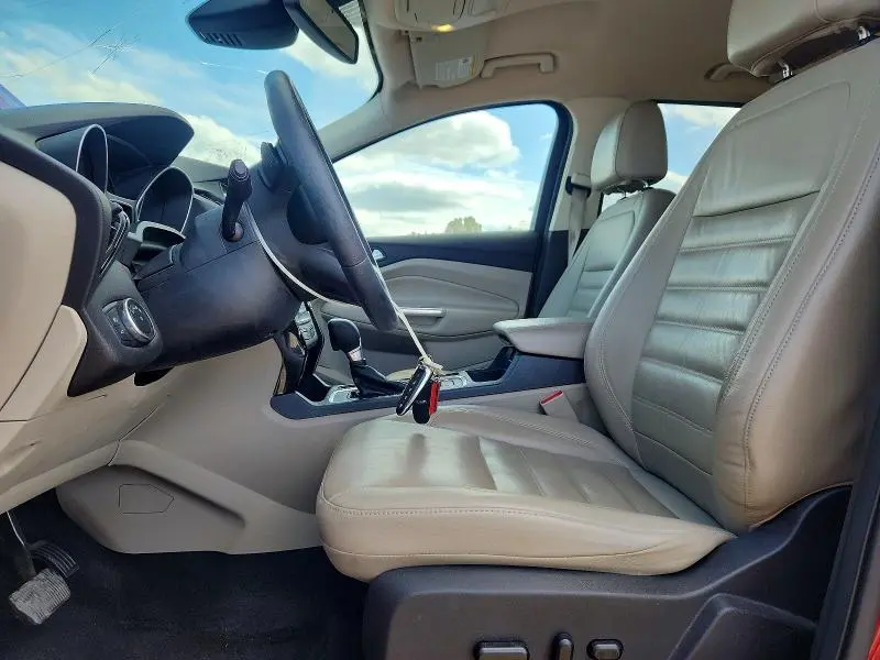 2017 FORD ESCAPE TITANIUM  