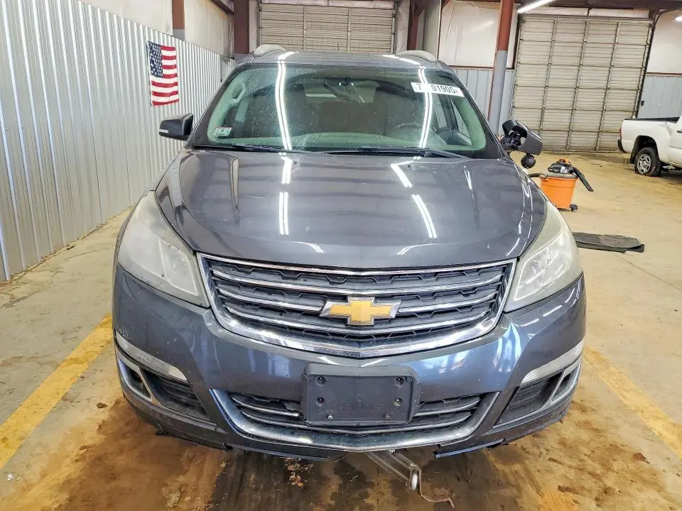 2013 CHEVROLET TRAVERSE LT  