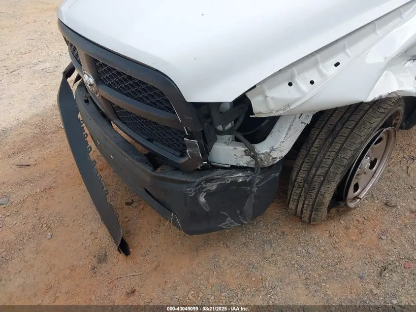 2018 RAM 1500 TRADESMAN  4X2 8' BOX