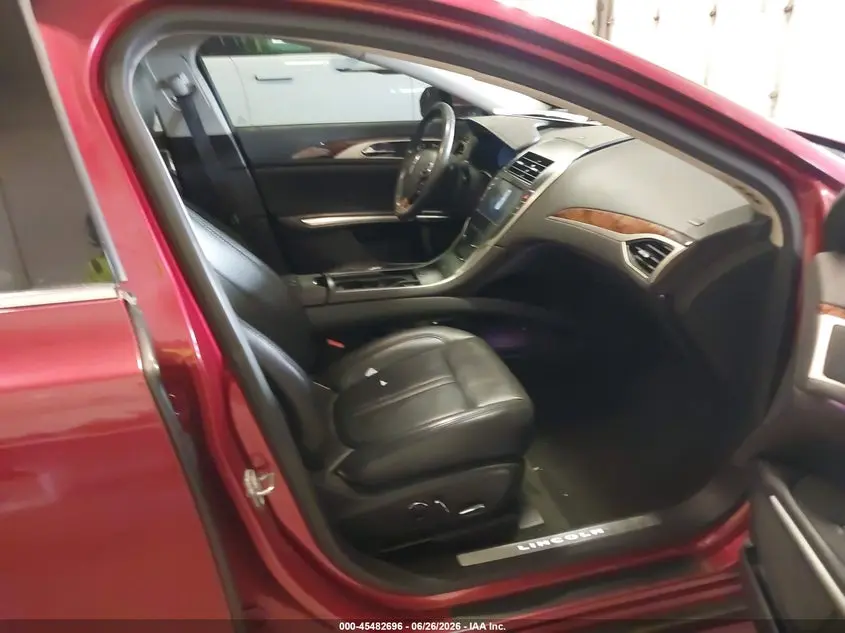 2013 LINCOLN MKZ  