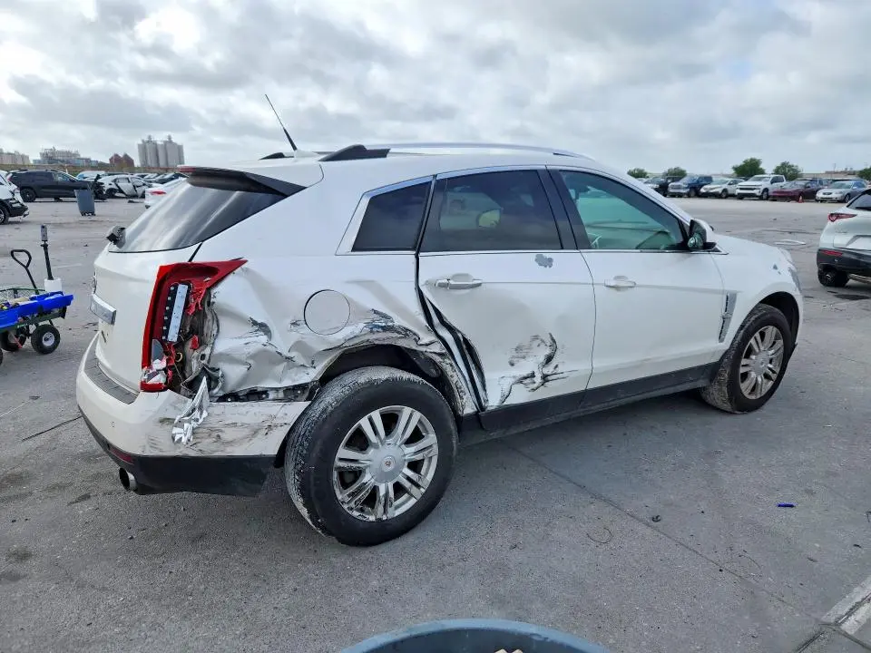 2011 CADILLAC SRX LUXURY COLLECTION  