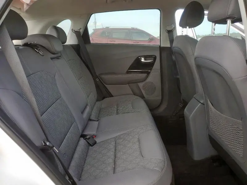 2020 KIA NIRO LX  