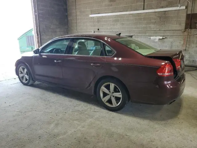 2012 VOLKSWAGEN PASSAT SE  