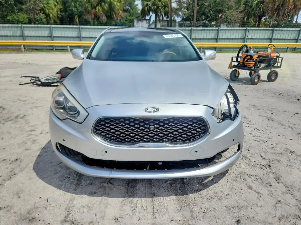 2015 KIA K900 PREMIUM  