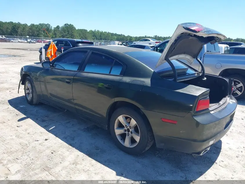 2014 DODGE CHARGER SE
