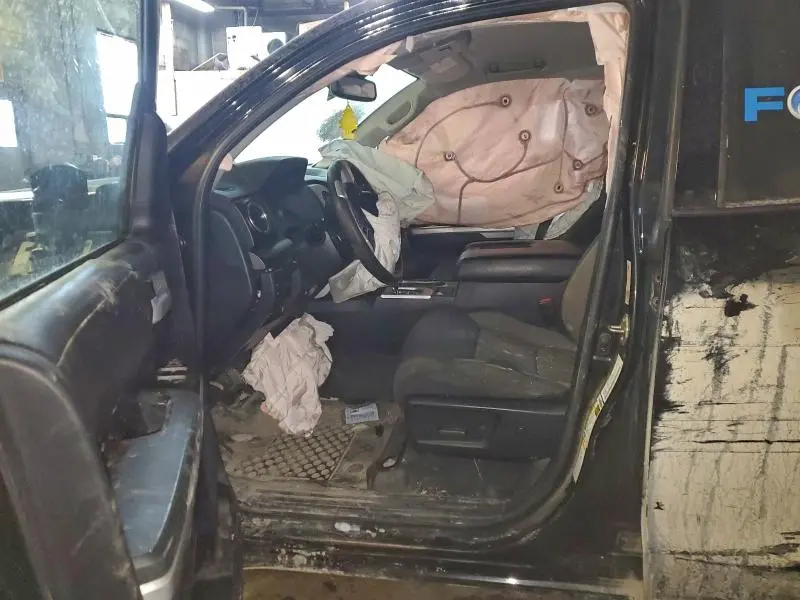 2019 TOYOTA TUNDRA DOUBLE CAB SR  