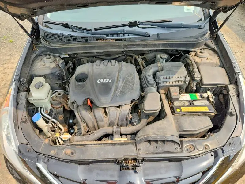 2011 HYUNDAI SONATA GLS  