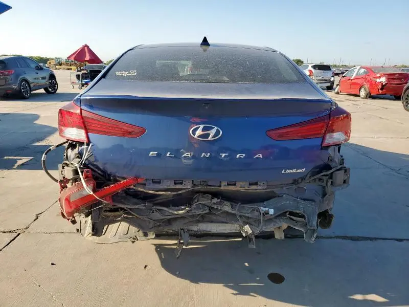 2020 HYUNDAI ELANTRA SEL  