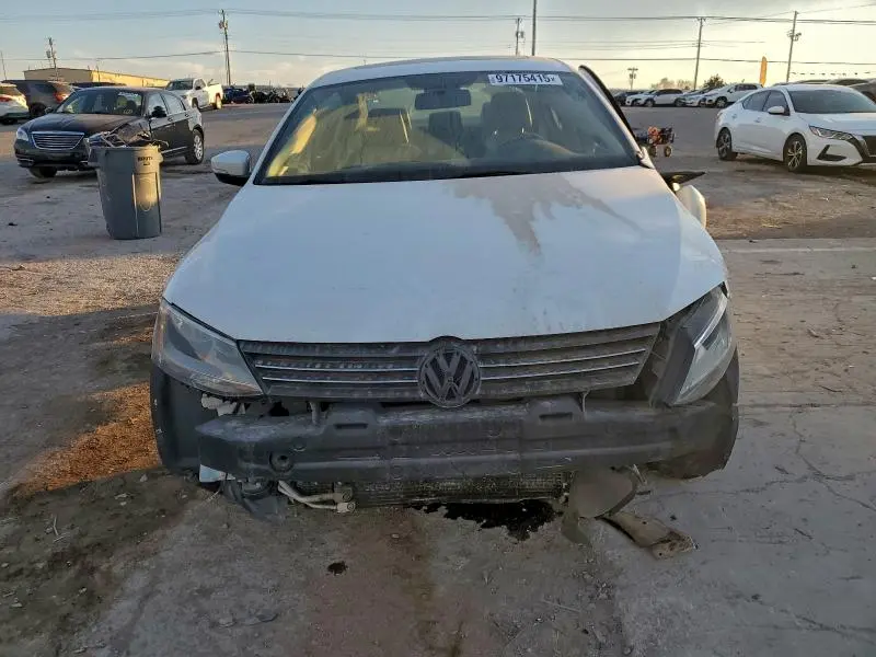 2014 VOLKSWAGEN JETTA SEL  