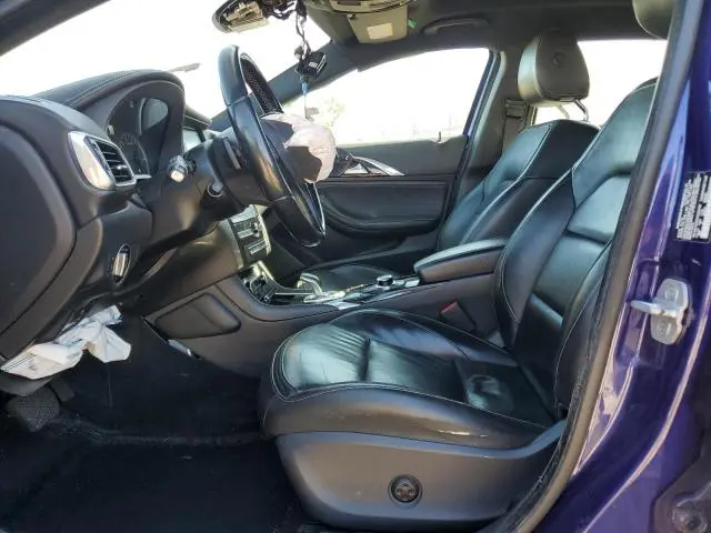 2017 INFINITI QX30 BASE  