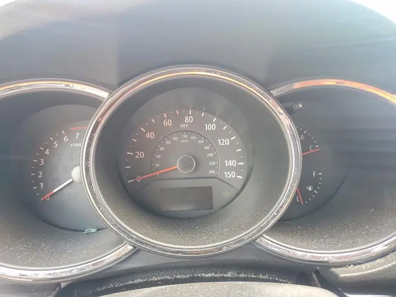 2013 KIA SORENTO LX  