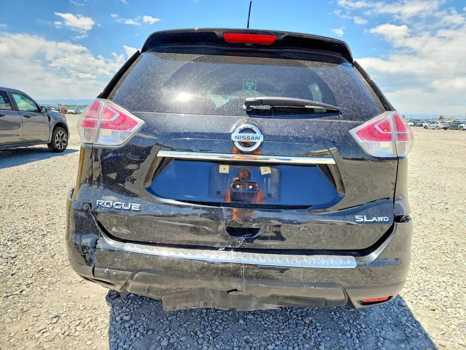 2016 NISSAN ROGUE SL  