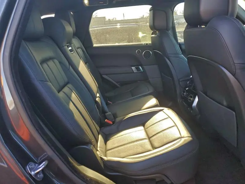 2022 LAND ROVER RANGE ROVER SPORT HSE SILVER EDITION  