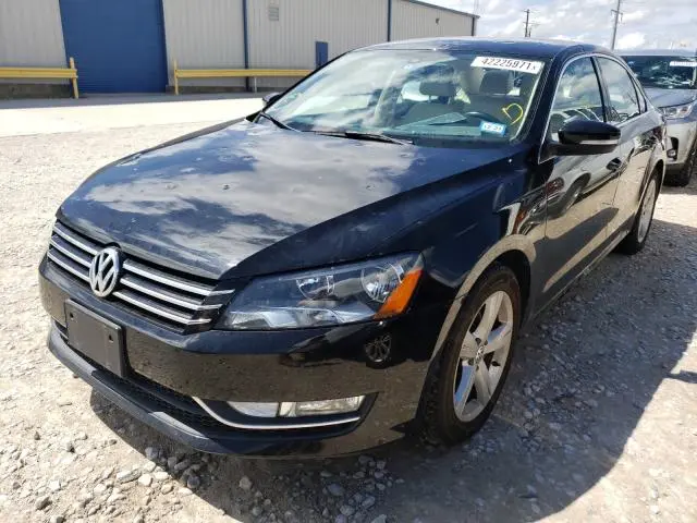 2015 VOLKSWAGEN PASSAT S