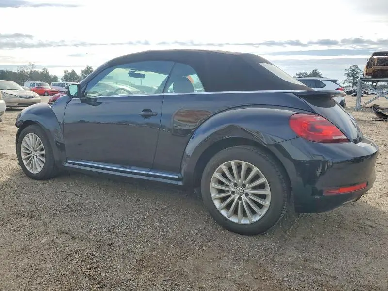 2019 VOLKSWAGEN BEETLE S  