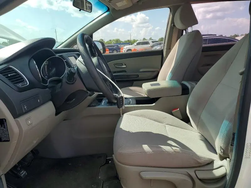 2017 KIA SEDONA L  