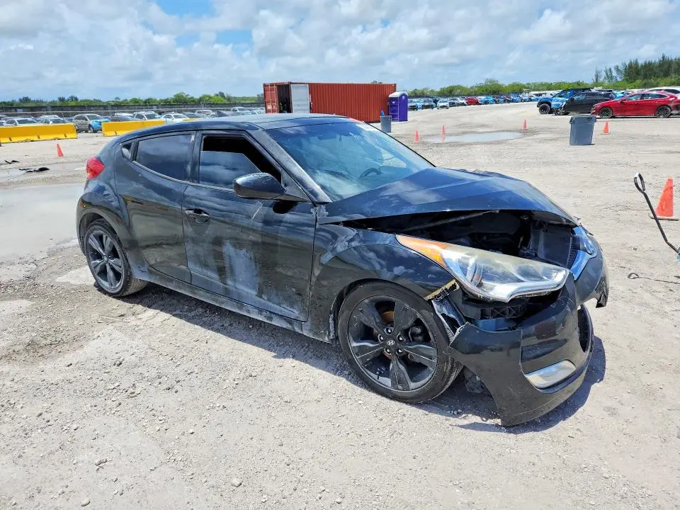 2017 HYUNDAI VELOSTER VALUE EDITION  